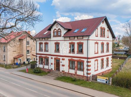 Prodej nájemního domu, 425 m²