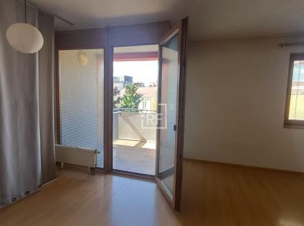 Pronájem bytu, 1+kk, 50 m²