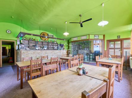 Pronájem restaurace, 357 m²