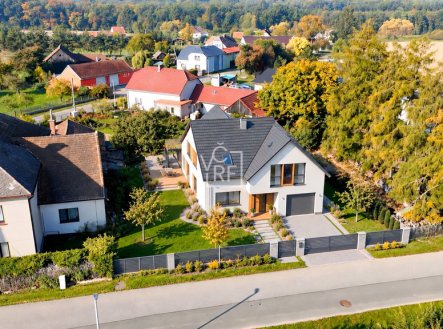 Prodej pozemku pro bydlení, 800 m²