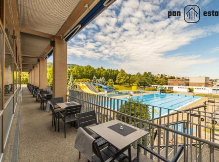 Prodej - restaurace, 659 m²
