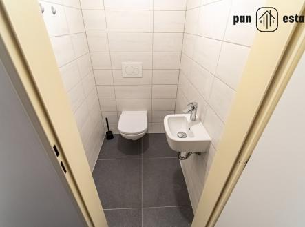 Prodej obchodní prostor, 63 m²