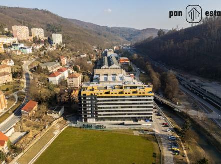 Prodej obchodní prostor, 63 m²