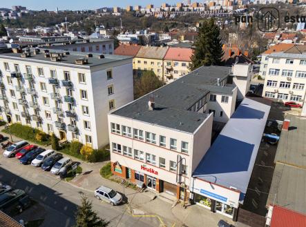 Pronájem kanceláře, 58 m²