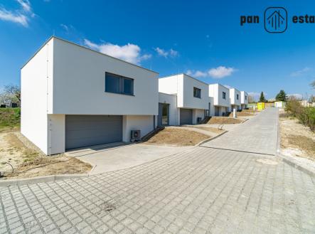Prodej domu/vily, 151 m² obrázek
