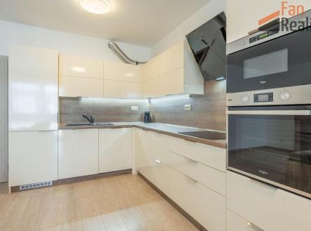 Prodej bytu, 2+kk, 67 m²