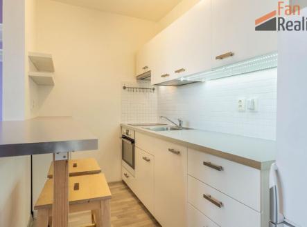 Prodej bytu, 1+kk, 40 m²