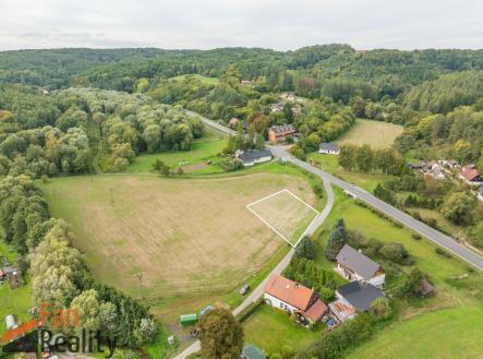 Prodej pozemku pro bydlení, 1 013 m²