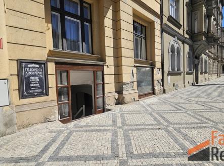 Pronájem obchodní prostory, 86 m²