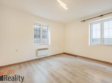 Prodej bytu, 3+kk, 65 m²