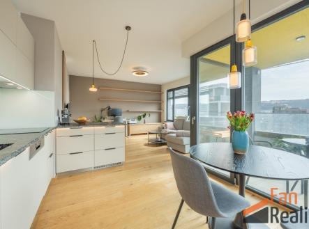Pronájem bytu, 2+kk, 59 m²