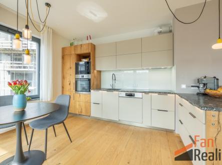 Pronájem bytu, 2+kk, 59 m²
