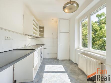 Prodej bytu, 2+1, 47 m²