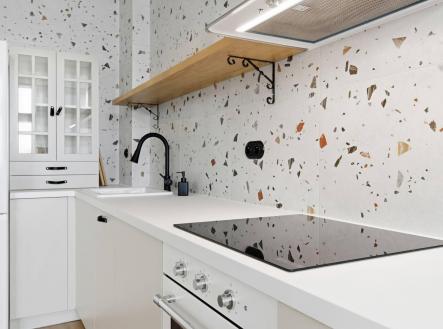 Pronájem bytu, 2+kk, 69 m²