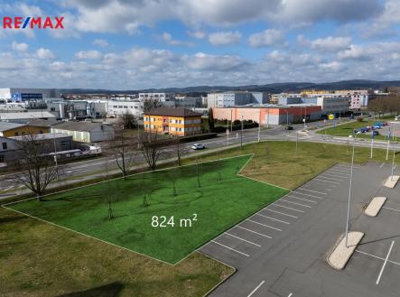 Prodej - pozemek pro komerční výstavbu, 824 m²