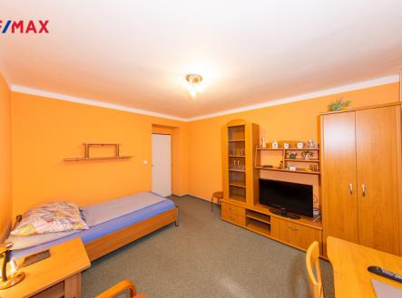 Pronájem bytu, 2+1, 60 m²