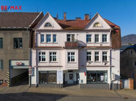 Prodej nájemního domu, 385 m²