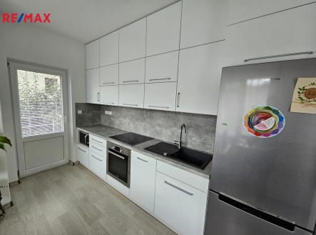 Pronájem bytu, 1+1, 40 m²