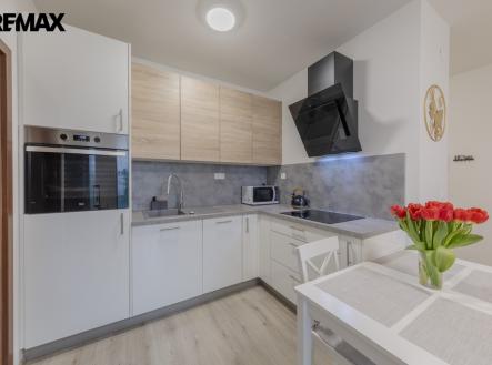 Prodej bytu, 2+kk, 42 m²