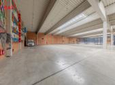 Pronájem skladovací prostor, 2 400 m²