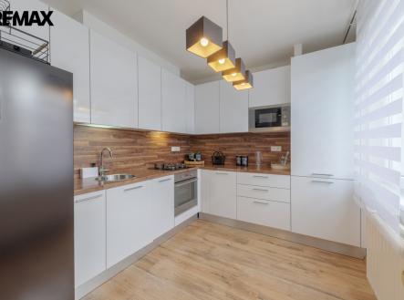 Pronájem bytu, 2+kk, 61 m²