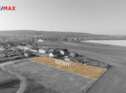 Prodej pozemku pro bydlení, 1 669 m²