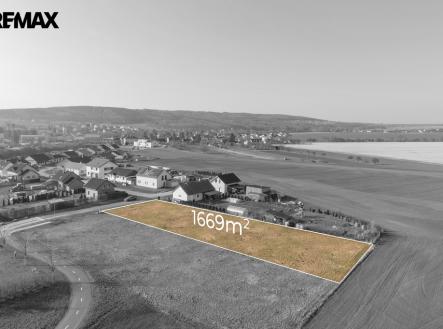 Prodej pozemku pro bydlení, 1 669 m²
