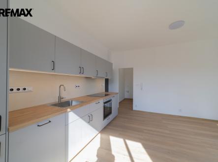 Pronájem bytu, 2+kk, 46 m²