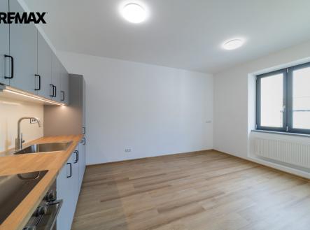 Pronájem bytu, 2+kk, 37 m²