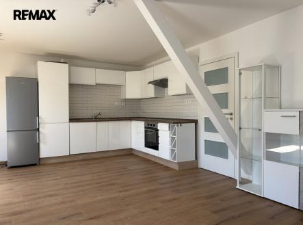 Pronájem bytu, 3+kk, 89 m²