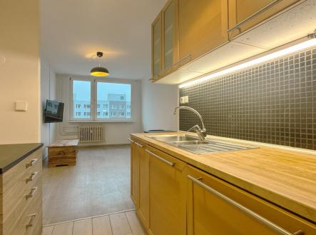 Pronájem bytu, 2+kk, 42 m²