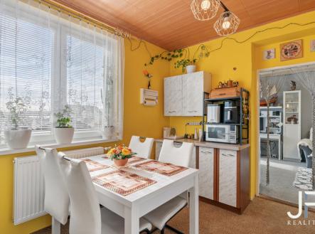 Prodej bytu, 3+1, 92 m²