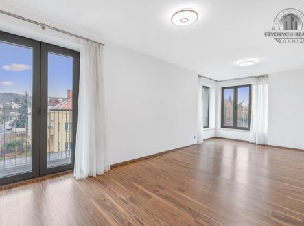 Pronájem bytu, 3+kk, 127 m²