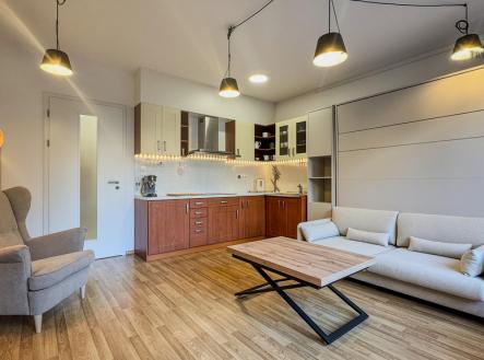 Pronájem bytu, 1+kk, 62 m²