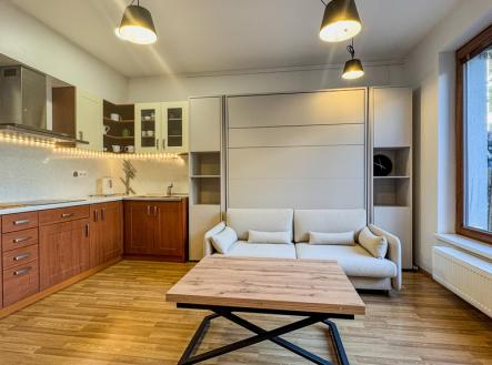 Pronájem bytu, 1+kk, 62 m²