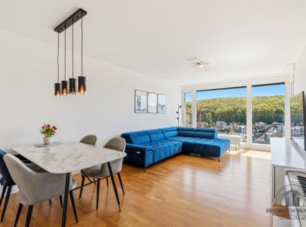 Pronájem bytu, 3+kk, 103 m²
