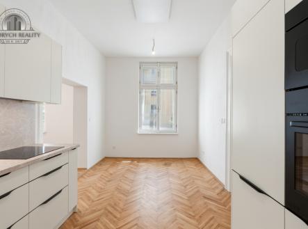 Pronájem bytu, 3+1, 90 m²
