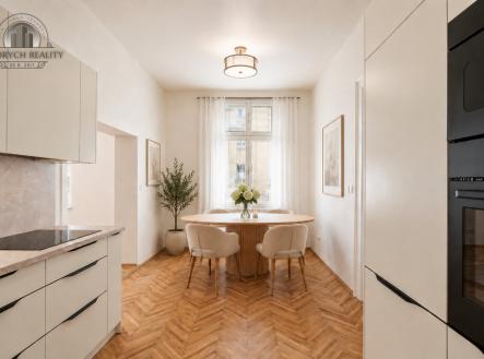 Pronájem bytu, 3+1, 90 m²