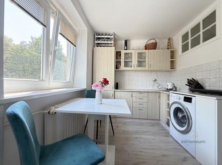 Pronájem bytu, 1+1, 28 m²