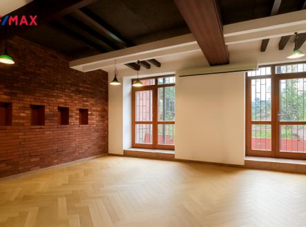 Prodej jiné, 268 m² obrázek