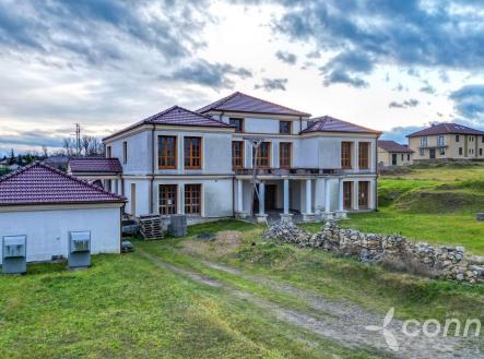 Prodej domu/vily, 697 m²