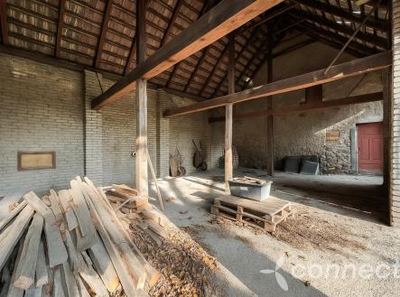 Pronájem skladovací prostor, 228 m²