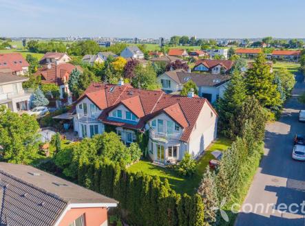 Prodej domu/vily, 142,7 m²