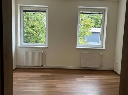 Pronájem bytu, 3+kk, 93 m²