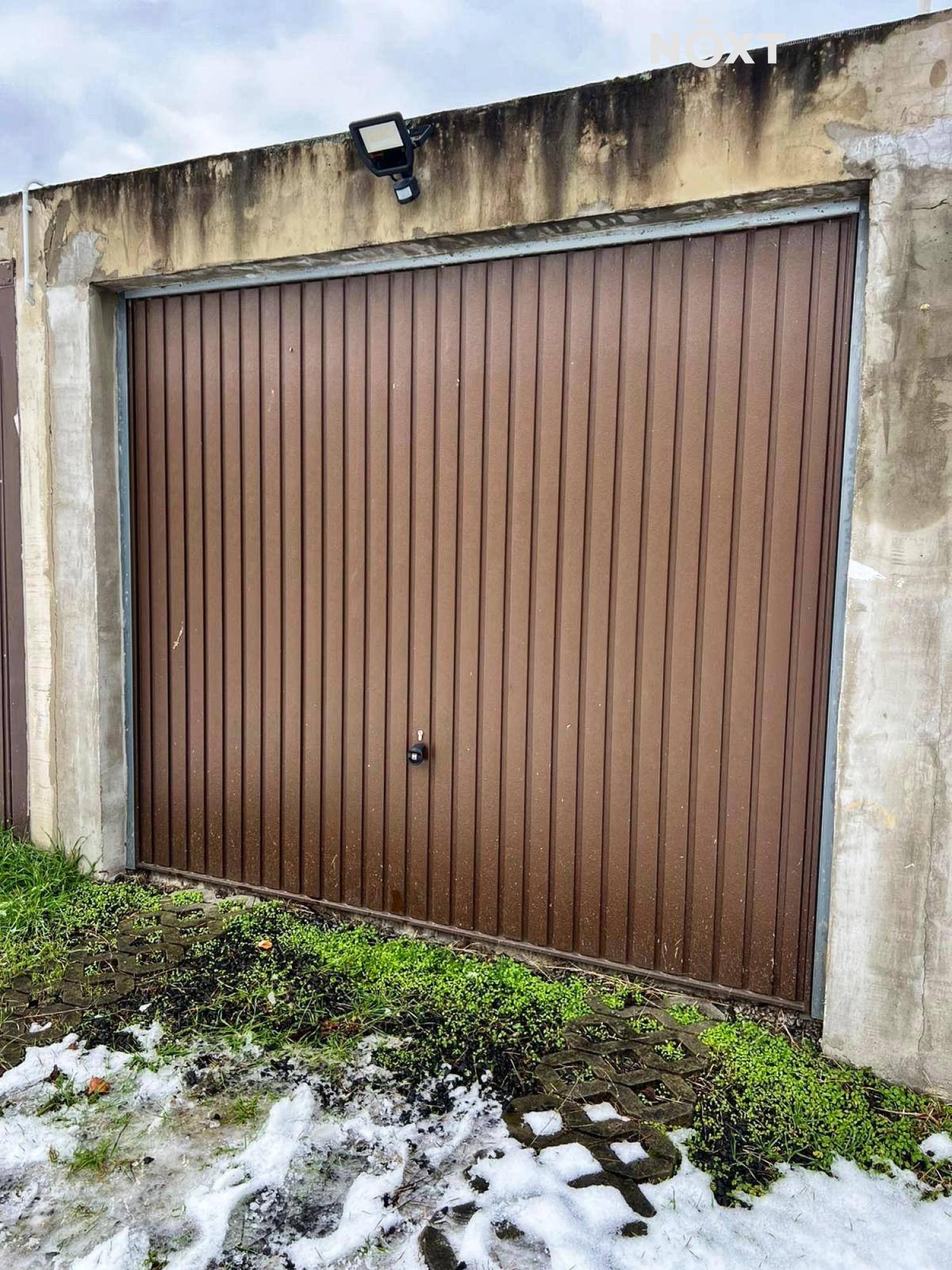 Pronájem ostatní Garáž, 15㎡