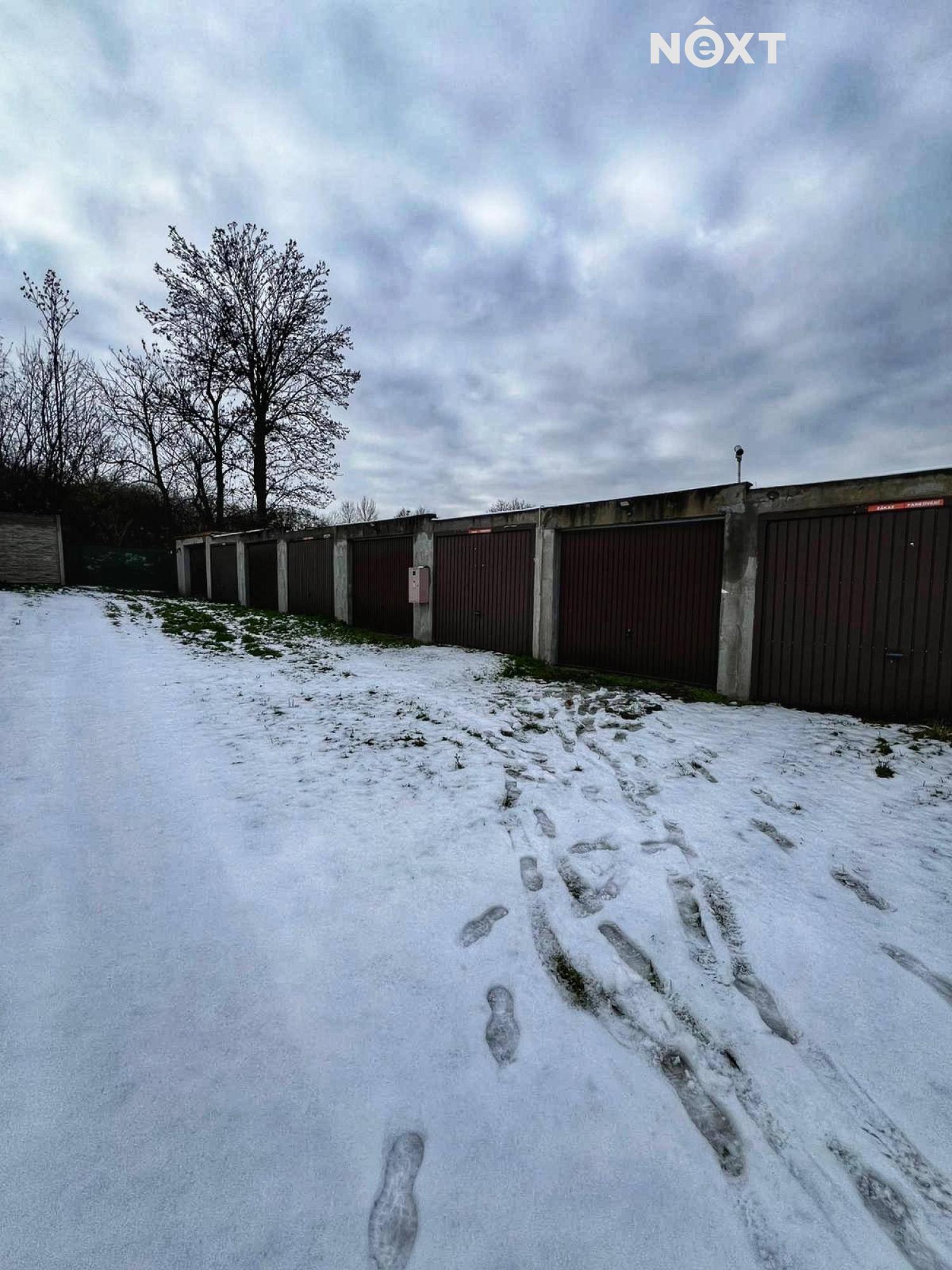 Pronájem ostatní Garáž, 15㎡