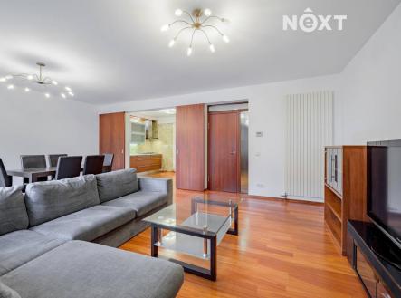 Pronájem bytu, 3+kk, 107 m²