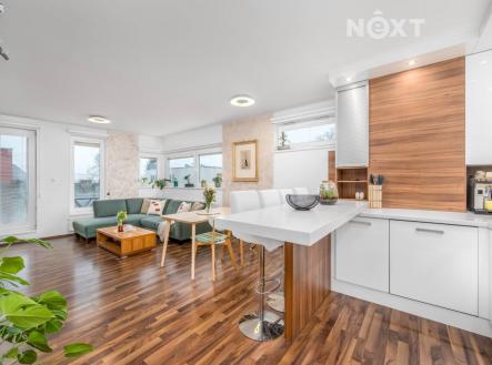 Prodej bytu, 3+kk, 94 m²