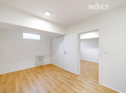 Prodej komerčního objektu, obchodní centrum, 40 m²