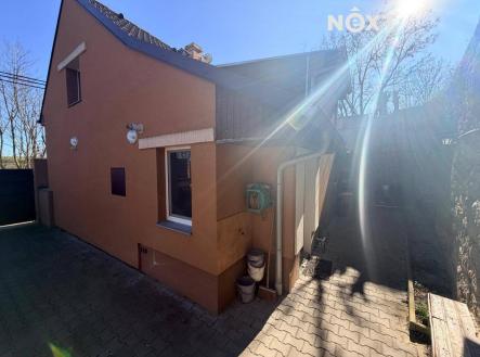 Pronájem domu/vily, 80 m²